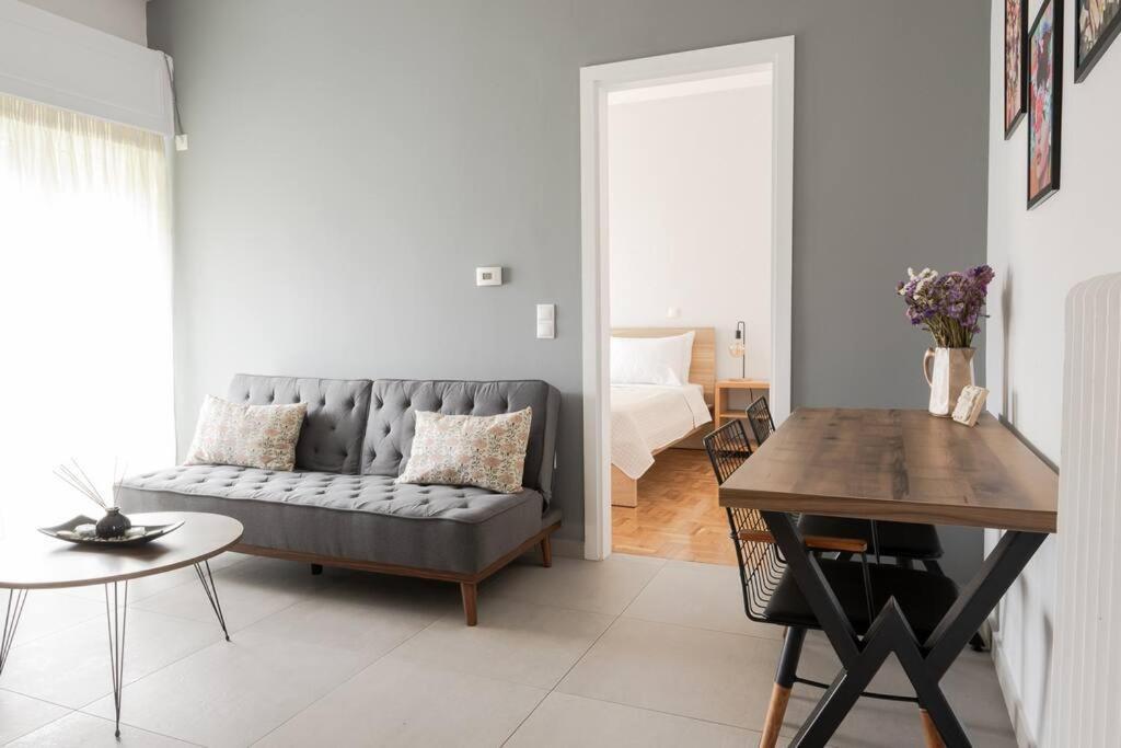 Cosy Apartment 700M From Acropolis Athènes Extérieur photo
